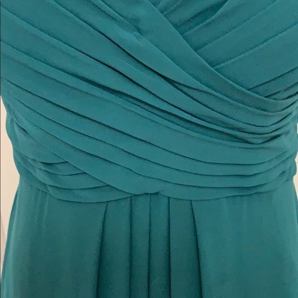 Off the shoulder chiffon dress - Picture 3 of 6